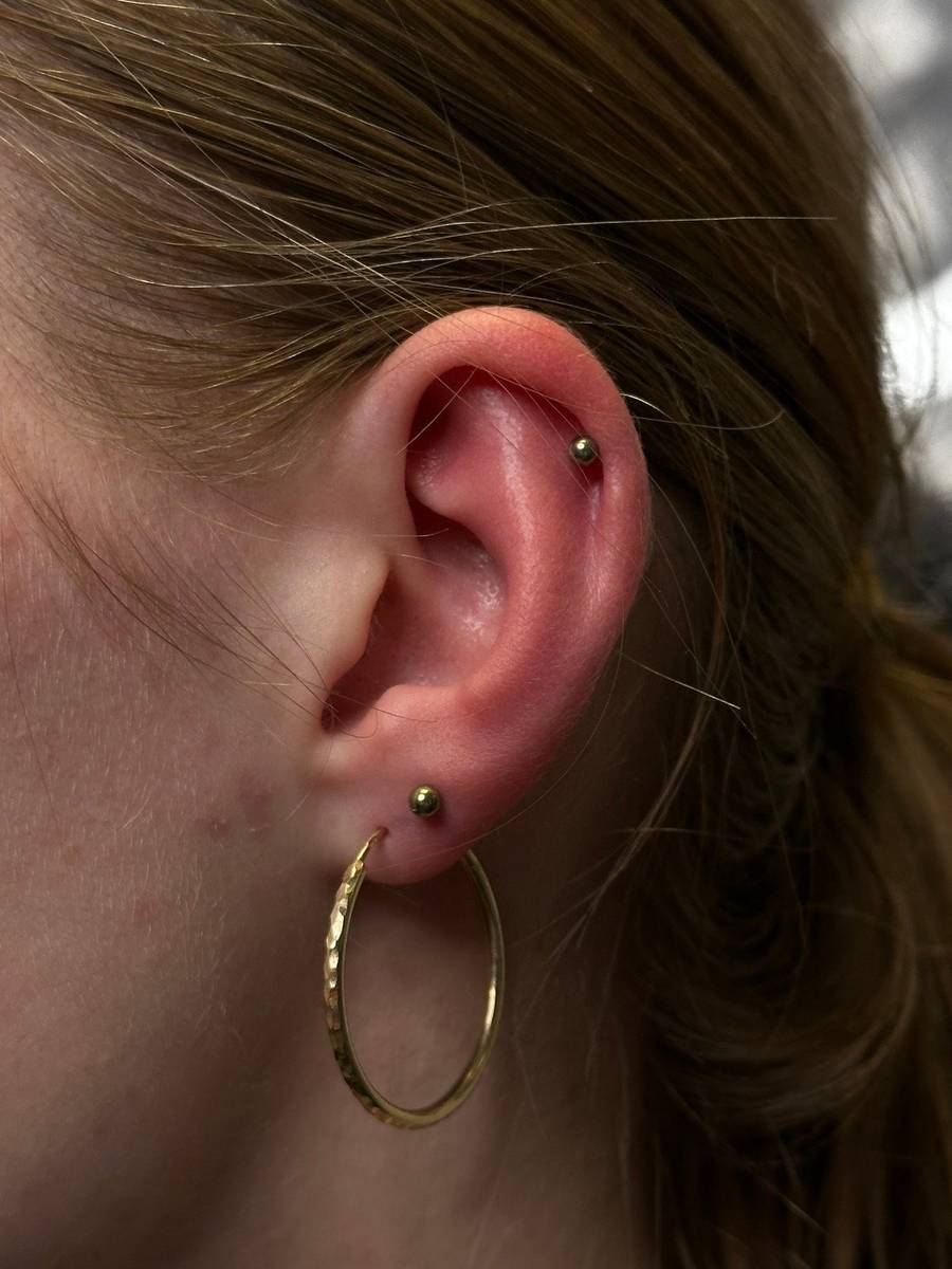 Stacked helix, tri šperky, piercingový projekt